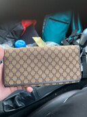 セリーヌ（ブランド財布・小物）の商品画像 - 査定依頼日：2024年2月8日 - 最高査定価格：5,000円