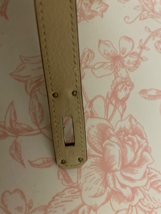 エルメス ケリー （ブランドバッグ）の商品画像 - 査定依頼日：2025年6月21日 - 最高査定価格：2,500,000円