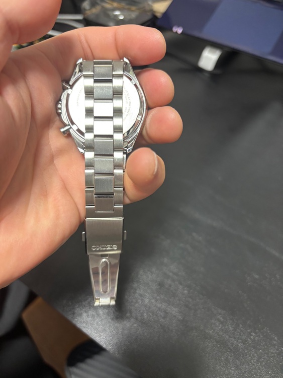 セイコー セレクション ソーラークロノグラフ The Standard SBPY（高級時計）の商品画像 - 査定依頼日：2025年6月11日 - 最高査定価格：10,000円