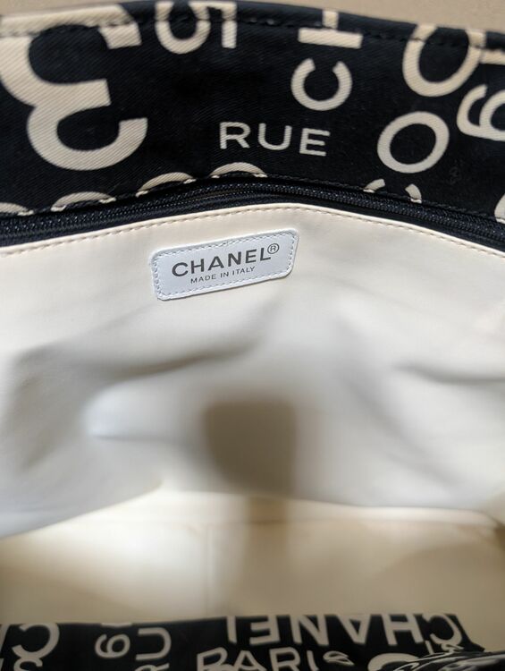 CHANELバイシーライントート（ブランドバッグ）の商品画像 - 査定依頼日：2025年11月15日 - 最高査定価格：90,000円