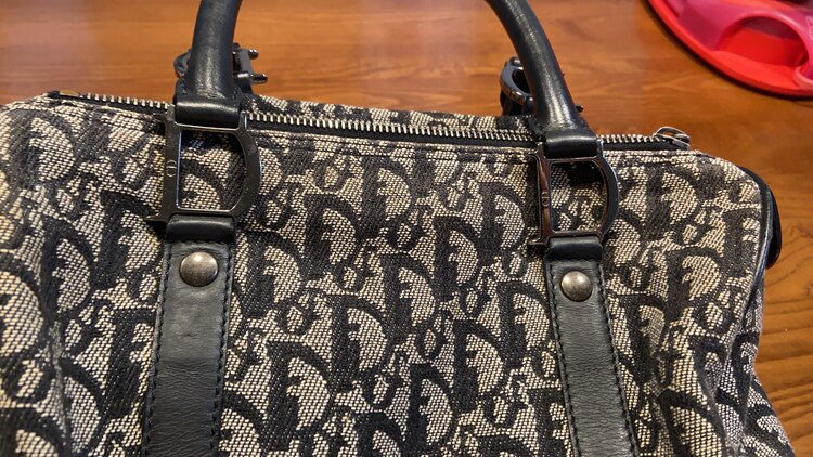 ディオール  （ブランドバッグ）の商品画像 - 査定依頼日：2025年3月4日 - 最高査定価格：60,000円