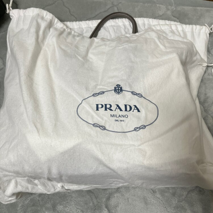 プラダ  （ブランドバッグ）の商品画像 - 査定依頼日：2025年3月28日 - 最高査定価格：60,000円