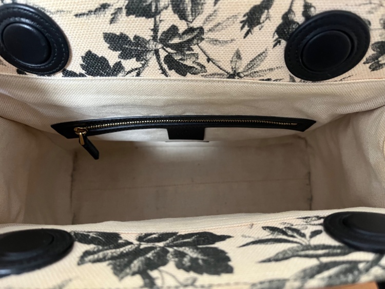 グッチ  （ブランドバッグ）の商品画像 - 査定依頼日：2026年4月4日 - 最高査定価格：38,000円