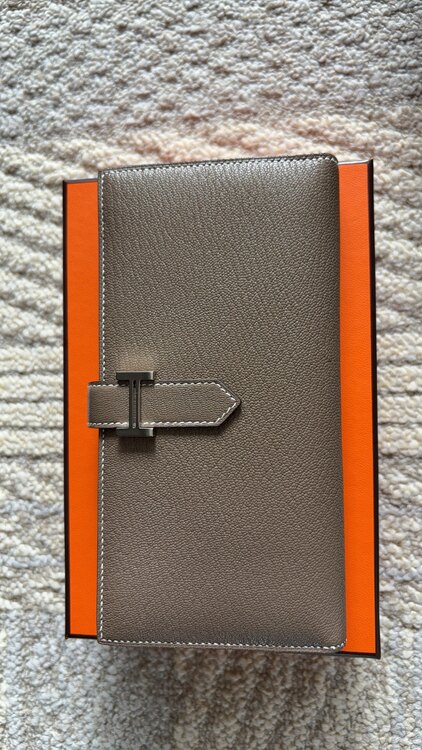 エルメス エルメス(その他) （ブランドバッグ）の商品画像 - 査定依頼日：2025年5月25日 - 最高査定価格：250,000円