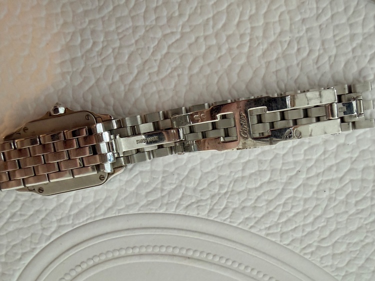 カルティエ サントス Mini 型番： WF9005Y8（高級時計）の商品画像 - 査定依頼日：2026年2月16日 - 最高査定価格：2,030,000円