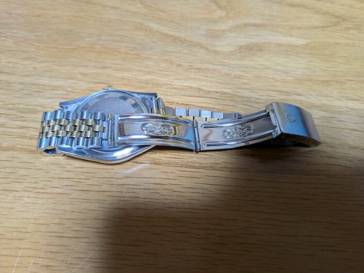 ロレックス デイトジャスト 16233（高級時計）の商品画像 - 査定依頼日：2026年2月18日 - 最高査定価格：1,150,000円