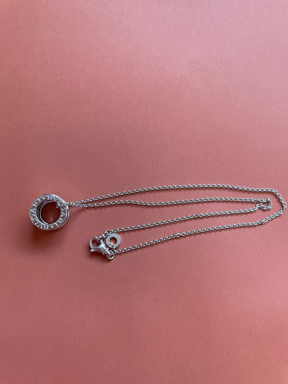 ブルガリ　ビー・ゼロワン　ネックレス（金・貴金属）の商品画像 - 査定依頼日：2024年1月28日 - 最高査定価格：130,000円