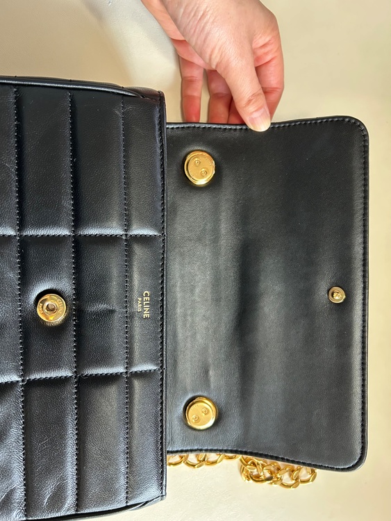 セリーヌ  （ブランドバッグ）の商品画像 - 査定依頼日：2026年3月1日 - 最高査定価格：220,000円