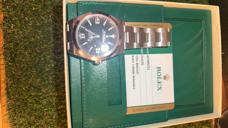 ロレックス エクスプローラー 21427（高級時計）の商品画像 - 査定依頼日：2025年4月21日 - 最高査定価格：950,000円