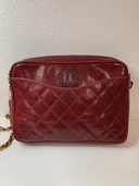 マトラッセ リザード レッド（ブランドバッグ）の商品画像 - 査定依頼日：2026年3月18日 - 最高査定価格：160,000円