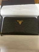 財布（古着・ファッション）の商品画像 - 査定依頼日：2025年11月11日 - 最高査定価格：52,500円