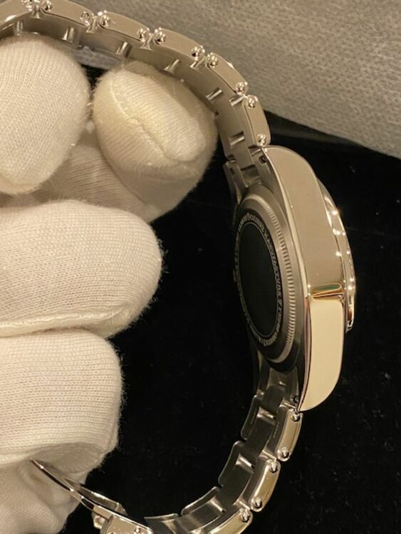 black bay chrono（高級時計）の商品画像 - 査定依頼日：2025年10月6日 - 最高査定価格：480,000円