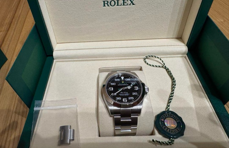 ロレックス エアキング 126900（高級時計）の商品画像 - 査定依頼日：2025年8月5日 - 最高査定価格：1,340,000円
