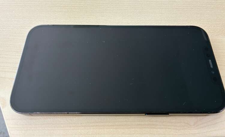 iPhone 12 Pro Max 256GB SIMフリー（スマホ）の商品画像 - 査定依頼日：2025年4月13日 - 最高査定価格：41,000円