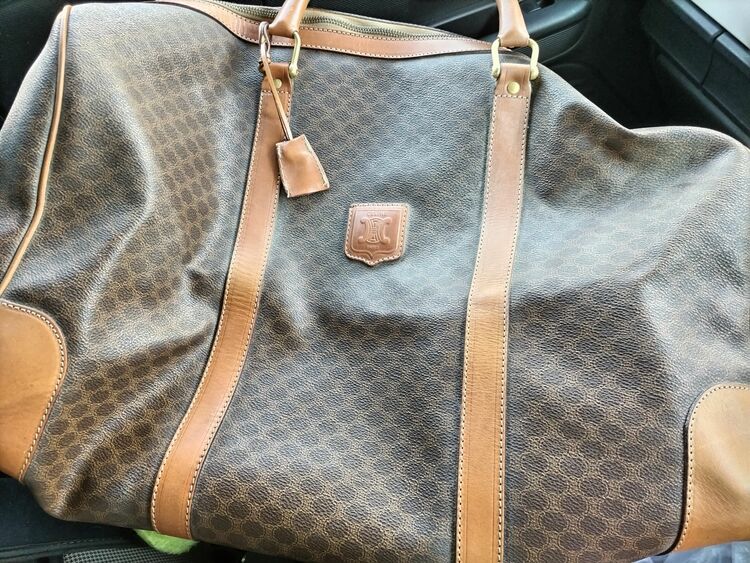 セリーヌ  （ブランドバッグ）の商品画像 - 査定依頼日：2025年11月8日 - 最高査定価格：45,000円