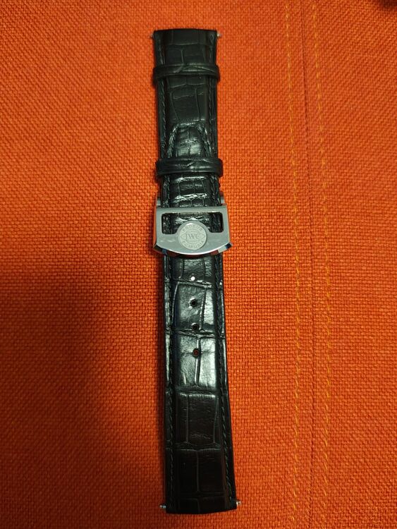 IWC ポルトギーゼ iw500712（高級時計）の商品画像 - 査定依頼日：2025年11月12日 - 最高査定価格：930,000円