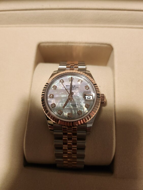 ロレックス デイトジャスト 2782（高級時計）の商品画像 - 査定依頼日：2025年5月19日 - 最高査定価格：2,700,000円
