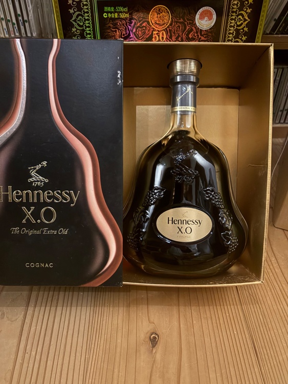 ブランデー ヘネシー （お酒）の商品画像 - 査定依頼日：2026年2月17日 - 最高査定価格：16,000円