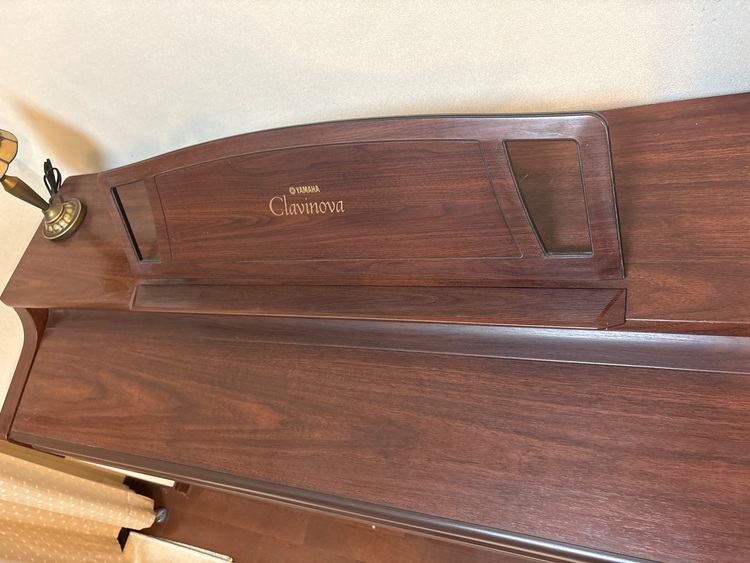 グラビノーバ（ピアノ・楽器・PA機材）の商品画像 - 査定依頼日：2025年10月15日 - 最高査定価格：3,000円