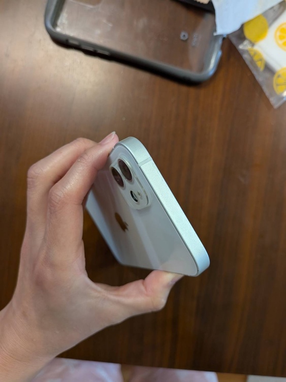iPhone iPhone 12 256GB SIMフリー（スマホ）の商品画像 - 査定依頼日：2026年7月4日 - 最高査定価格：26,000円