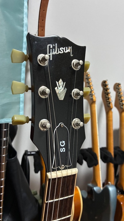 SG 61 Standard（ピアノ・楽器・PA機材）の商品画像 - 査定依頼日：2026年7月23日 - 最高査定価格：180,000円