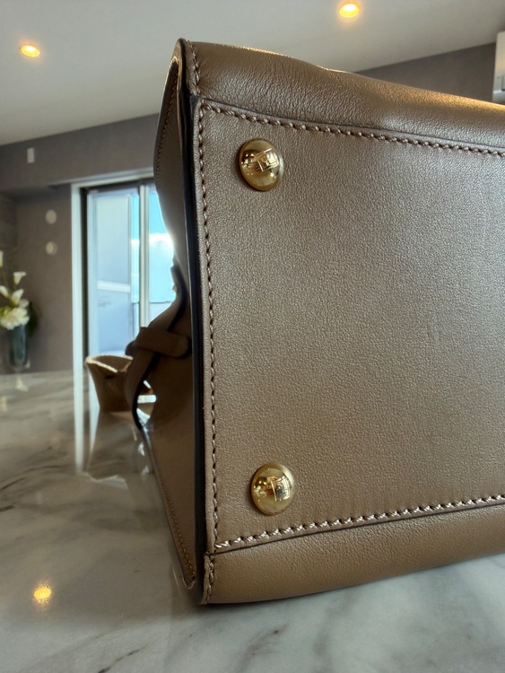 フェンディ  （ブランドバッグ）の商品画像 - 査定依頼日：2025年12月26日 - 最高査定価格：160,000円