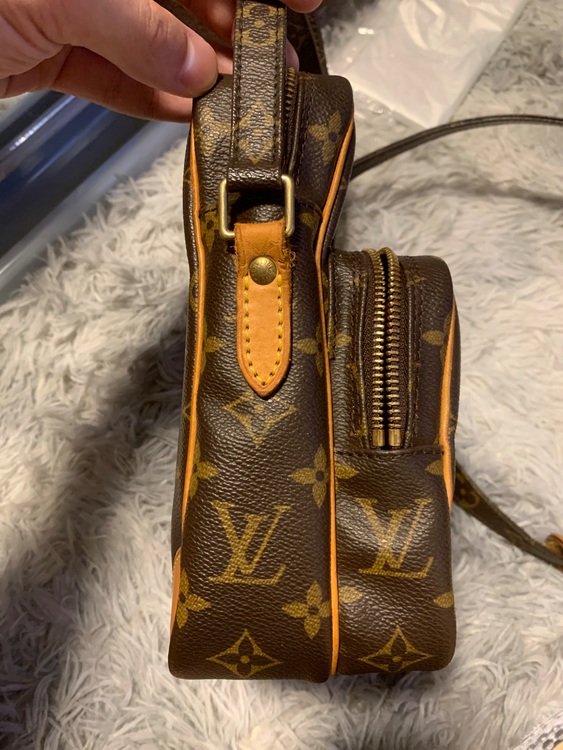 アマゾン　TH0034（ブランドバッグ）の商品画像 - 査定依頼日：2025年9月17日 - 最高査定価格：70,000円