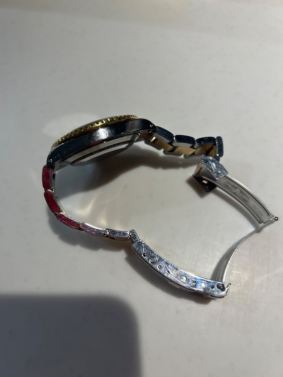 ロレックス サブマリーナー 1661（高級時計）の商品画像 - 査定依頼日：2025年12月26日 - 最高査定価格：1,800,000円