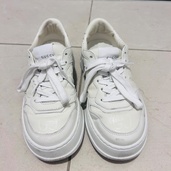 スニーカー（古着・ファッション）の商品画像 - 査定依頼日：2026年3月1日 - 最高査定価格：10,000円