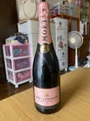 ROSE IMPERIAL（モエ・エ・シャンドン）の商品画像 - 新品 - 査定完了日：2022.08.27 - 最高査定価格：4,500円