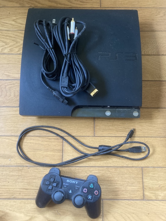 プレイステーション3 仮面ライダーグッズ等（ゲーム機本体・ゲームソフト）の商品画像 - 査定依頼日：2021年9月3日 - 最高査定価格：6,000円