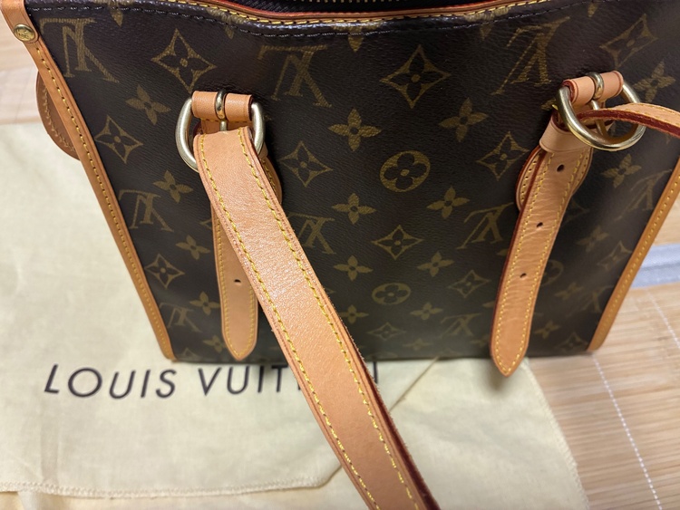 ルイヴィトン モノグラム （ブランドバッグ）の商品画像 - 査定依頼日：2025年12月28日 - 最高査定価格：80,000円