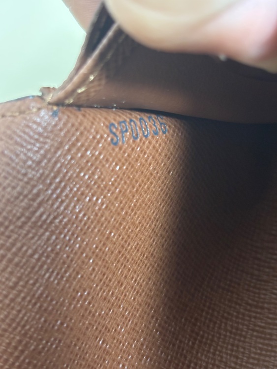 ルイヴィトン モノグラム （ブランドバッグ）の商品画像 - 査定依頼日：2025年9月12日 - 最高査定価格：27,000円