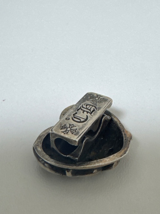 ハート型チャーム　ヘアゴム（古着・ファッション）の商品画像 - 査定依頼日：2025年12月26日 - 最高査定価格：50,000円