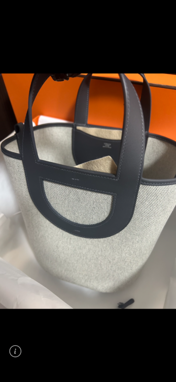 インザループ（ブランドバッグ）の商品画像 - 査定依頼日：2026年9月30日 - 最高査定価格：100,000円