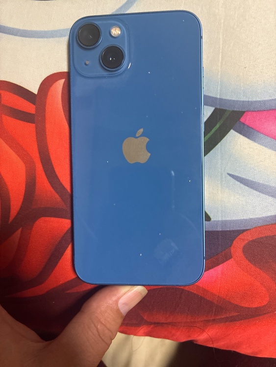 iPhone 13 256GB docomo（スマホ）の商品画像 - 査定依頼日：2026年3月20日 - 最高査定価格：34,000円