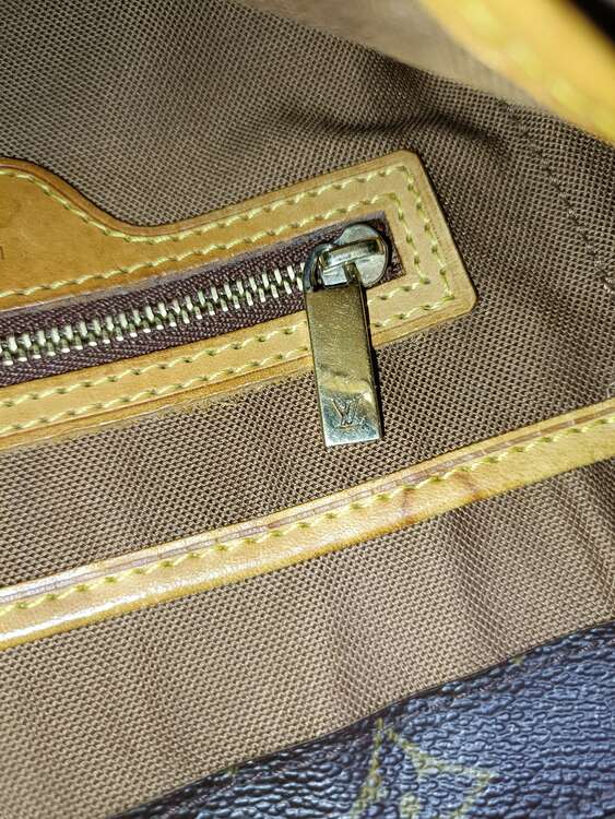 ルイ・ヴィトンモノグラムヴァヴァンPMM51172（ブランドバッグ）の商品画像 - 査定依頼日：2025年5月9日 - 最高査定価格：70,000円