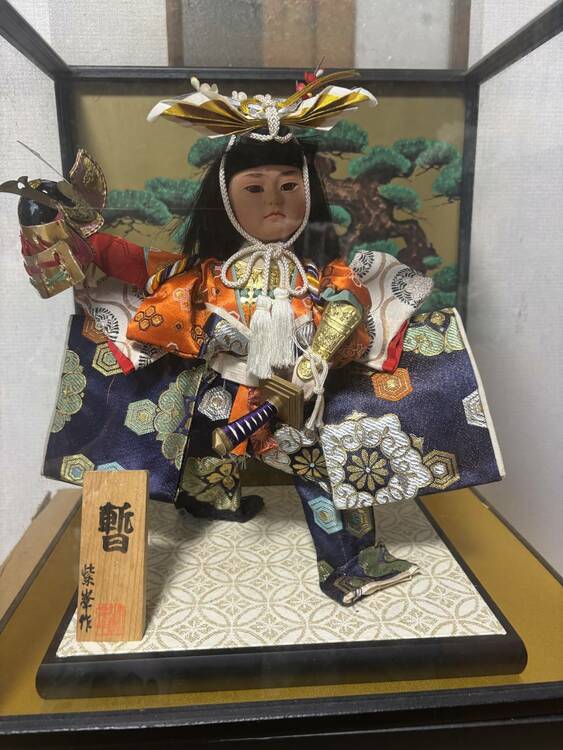 5月人形一式（美術品・骨董品）の商品画像 - 査定依頼日：2026年7月20日 - 最高査定価格：3,000円