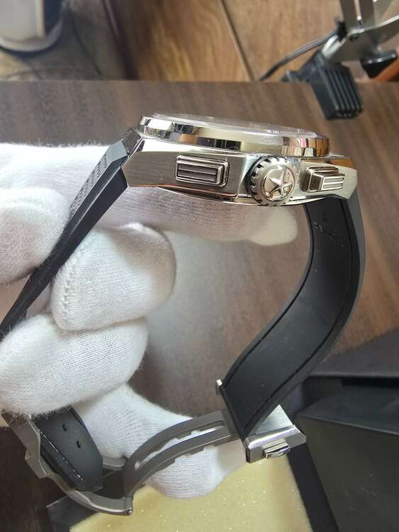 ゼニス その他 ゼニスデファイ 95.9000.9004/78.R782（高級時計）の商品画像 - 査定依頼日：2025年6月2日 - 最高査定価格：830,000円