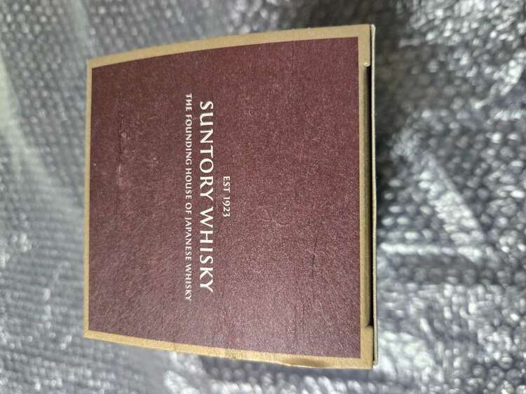 ウイスキー サントリー響 （お酒）の商品画像 - 査定依頼日：2025年2月15日 - 最高査定価格：70,000円