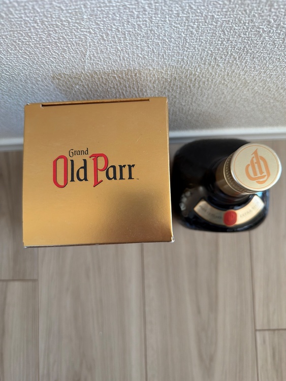 Old Parr 12年（お酒）の商品画像 - 査定依頼日：2026年3月8日 - 最高査定価格：1,000円