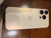 iPhone 16 Pro 256GB au