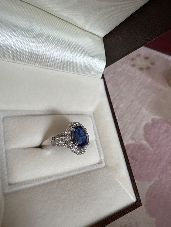 サファイア指輪（金・貴金属）の商品画像 - 査定依頼日：2026年1月11日 - 最高査定価格：300,000円