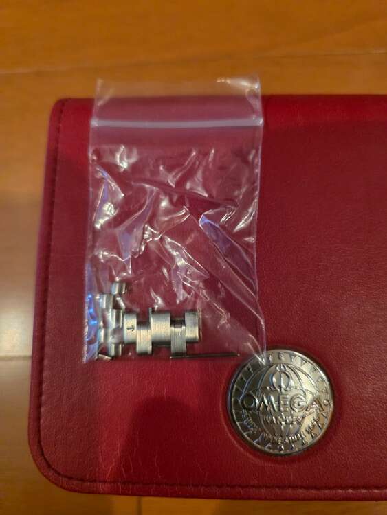 オメガ シーマスター 2531.80（高級時計）の商品画像 - 査定依頼日：2025年4月8日 - 最高査定価格：320,000円