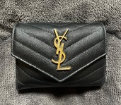 イブサンローラン  （ブランドバッグ）の商品画像 - 査定依頼日：2026年4月26日 - 最高査定価格：40,000円