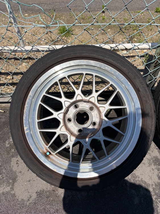 BBS RG136/137 前後異径（カー用品）の商品画像 - 査定依頼日：2026年5月12日 - 最高査定価格：8,000円