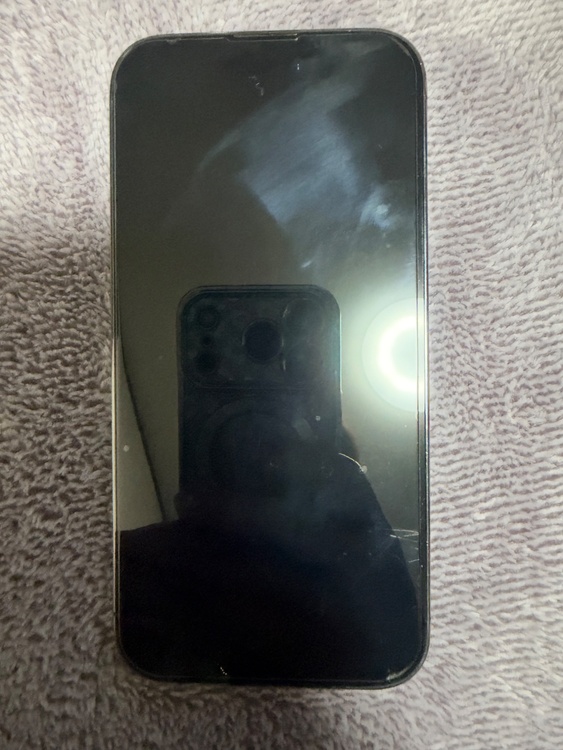 iPhone14Pro（スマホ）の商品画像 - 査定依頼日：2026年10月13日 - 最高査定価格：71,000円