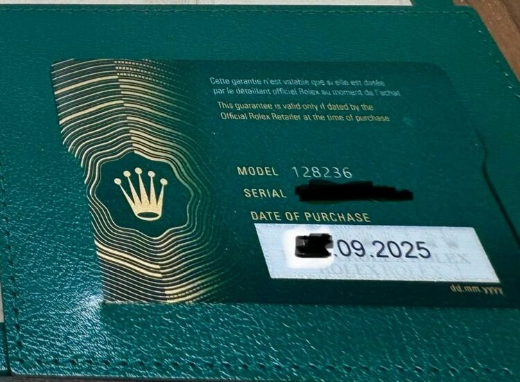 デイデイト　プラチナ　アイスブルー　ローマン文字盤（高級時計）の商品画像 - 査定依頼日：2025年9月29日 - 最高査定価格：10,000,000円