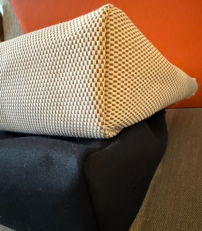 エールバッグ　2way PMサイズ（ブランドバッグ）の商品画像 - 査定依頼日：2026年2月13日 - 最高査定価格：180,000円