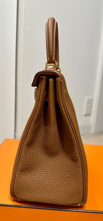 ケリー28（ブランドバッグ）の商品画像 - 査定依頼日：2025年10月25日 - 最高査定価格：3,300,000円